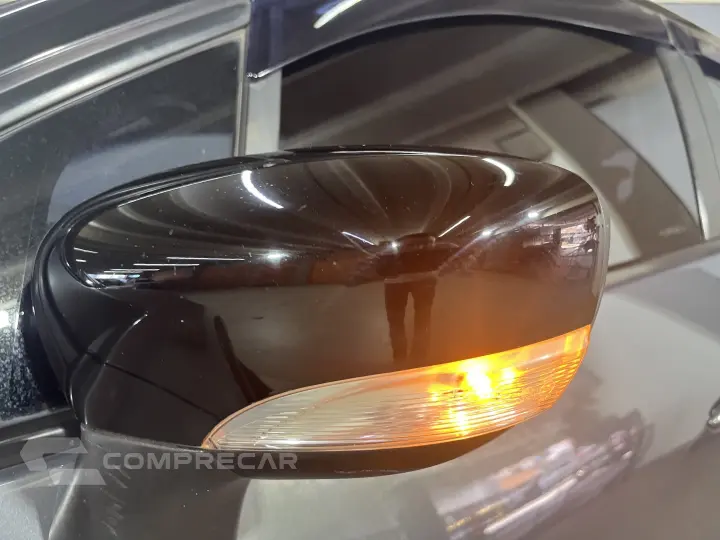 CAPTUR 1.6 16V SCE FLEX INTENSE X-TRONIC