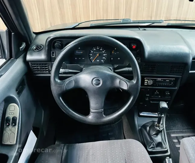 KADETT 2.0 MPFI GL 8V