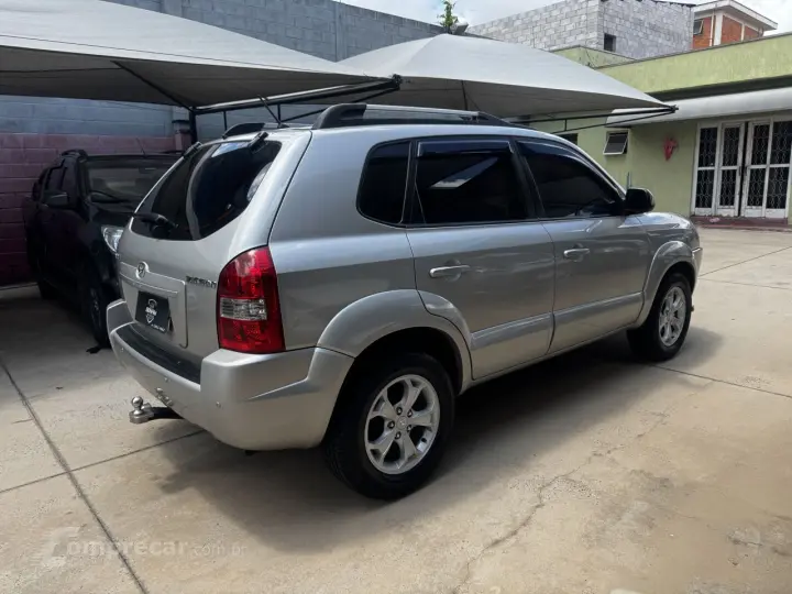 Tucson 2.0 16V 4P GL