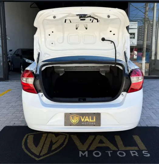 Ka+ Sedan 1.0 SE/SE PLUS TiVCT Flex 4p