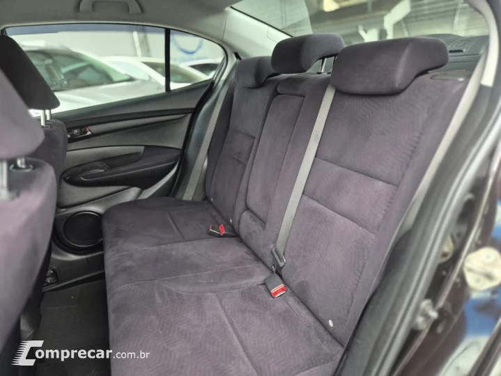 CITY Sedan LX 1.5 Flex 16V 4p Aut.
