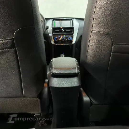 YARIS XL Live Sedan 1.5 Flex 16V 4p Aut.