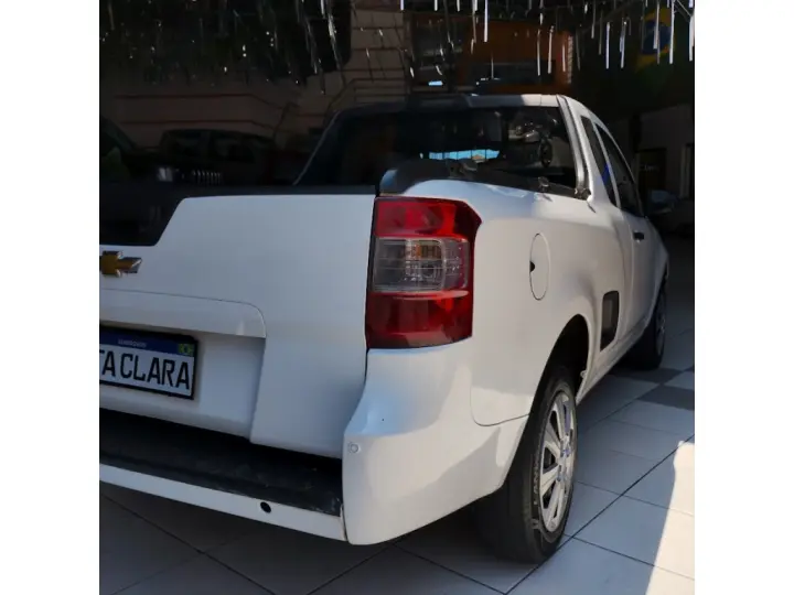 MONTANA 1.4 MPFI LS CS 8V FLEX 2P MANUAL