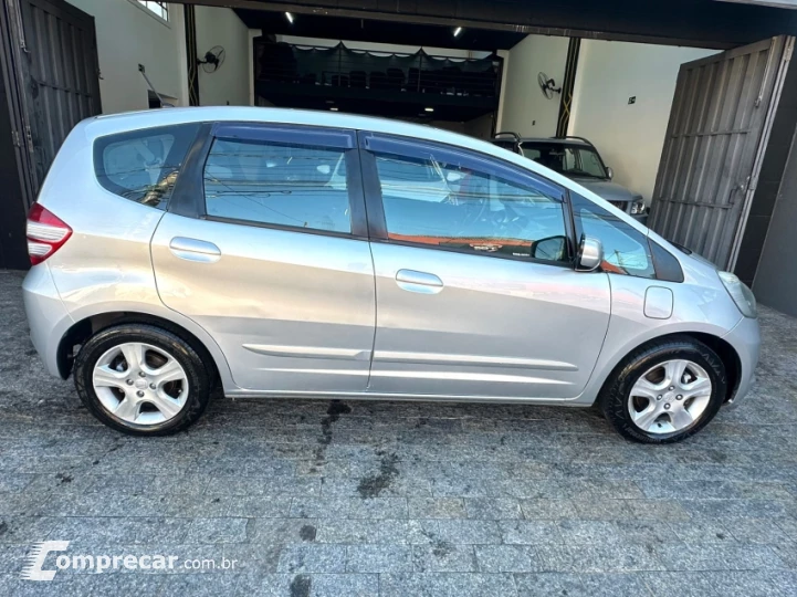 FIT 1.4 LX 8V