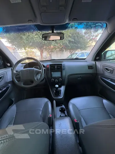 TUCSON 2.0 GL 2WD 16V