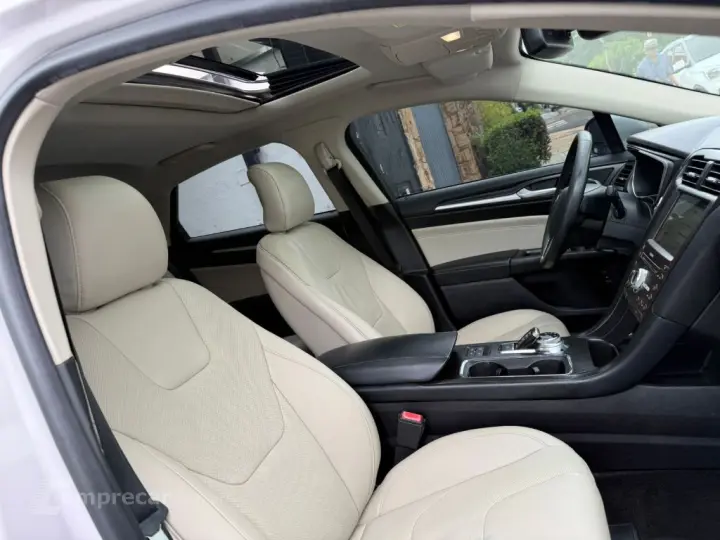 Fusion Titanium 2.0 145cv Aut. (Híbrido)