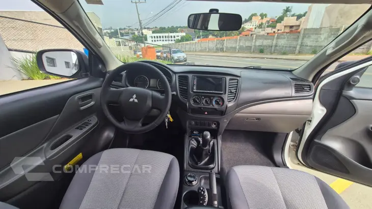 L200 TRITON 2.4 16V Turbo Sport GL CD 4X4