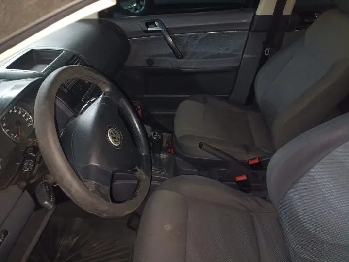 POLO 1.6 MI Serie Ouro 8V