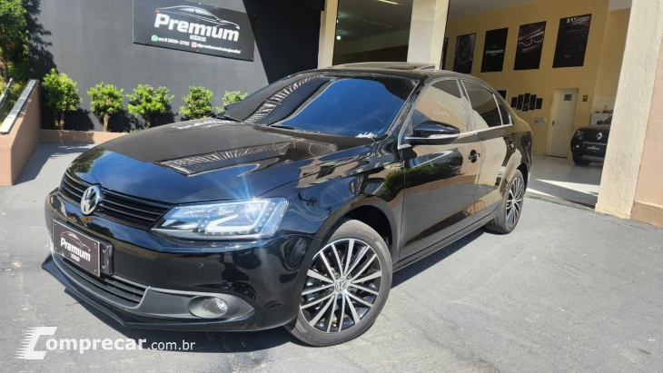 JETTA 2.0 TSI Highline