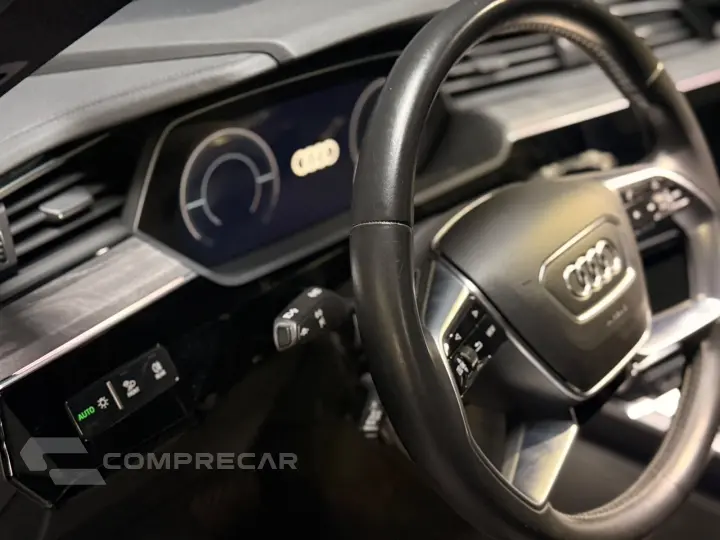 E-TRON ELÉTRICO PERFORMANCE QUATTRO