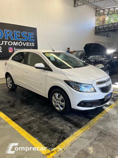 CHEVROLET ONIX 1.0 MPFI SELEÇÃO 8V