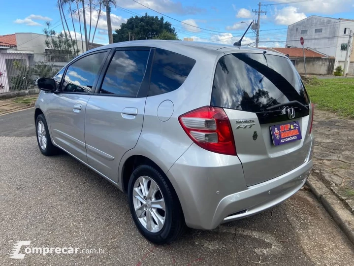 FIT 1.4 LX 16V