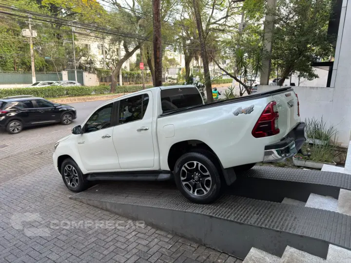 HILUX 2.8 D-4d Turbo CD SRX 4X4