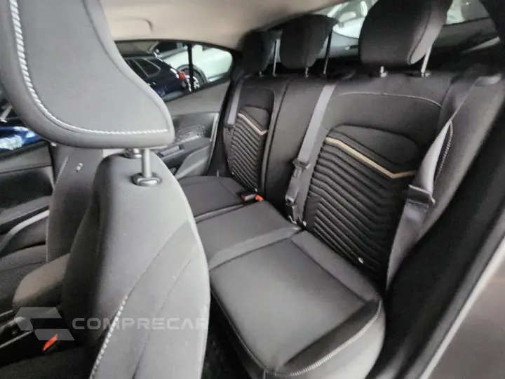 FASTBACK 1.0 TURBO 200 FLEX CVT