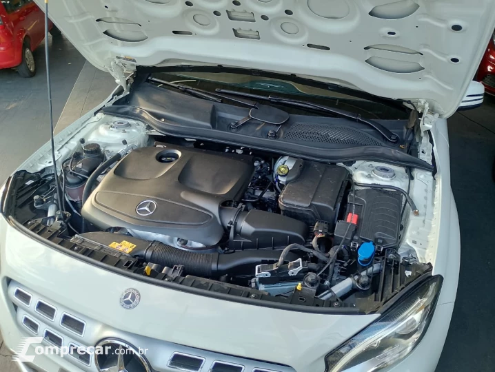 GLA 200 1.6 CGI Enduro 16V Turbo