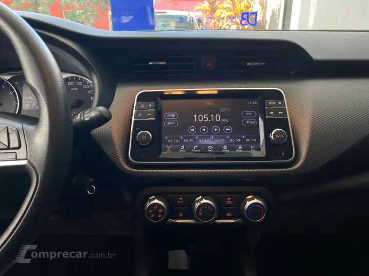 KICKS Active 1.6 16V Flex Aut.