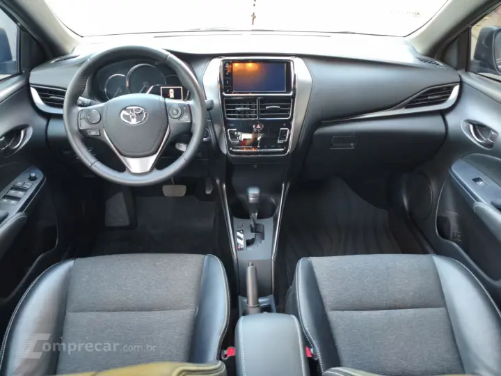 Yaris Hatch 1.5 16V 4P FLEX XS CONNECT MULTIDRIVE AUTOMÁTICO
