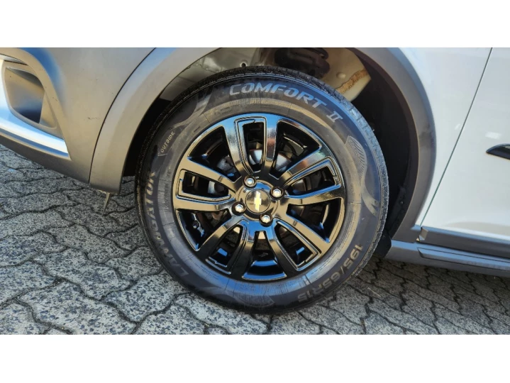 ONIX 1.4 MPFI ACTIV 8V FLEX 4P MANUAL