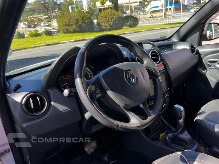 DUSTER OROCH 2.0 16V Dynamique