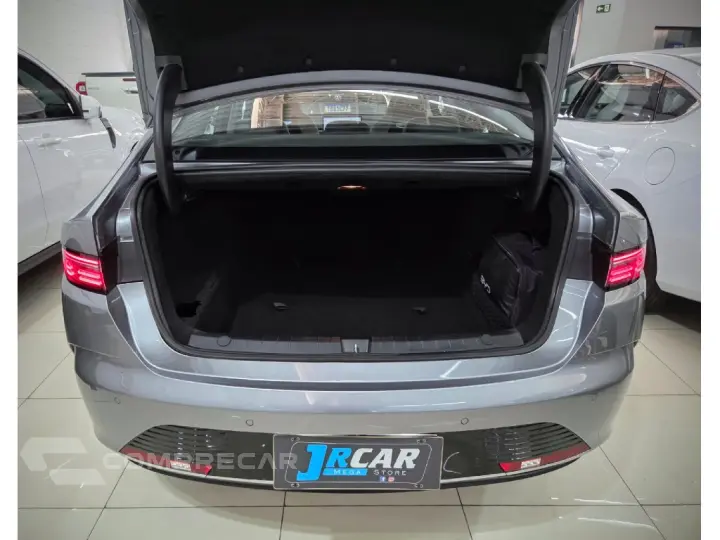 KING 1.5 DM-I PHEV GS AUTOMÁTICO