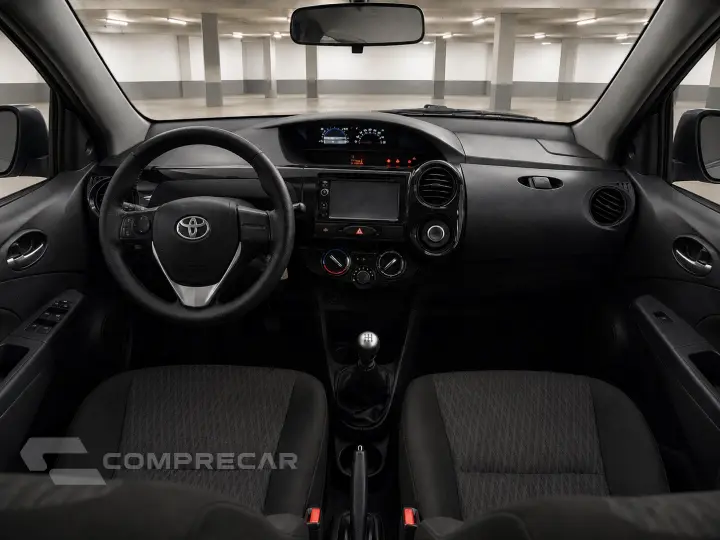 ETIOS 1.5 X SEDAN 16V FLEX 4P MANUAL