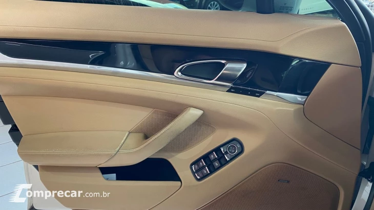 PORSCHE PANAMERA 4.8 4S V8
