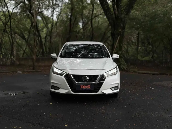 VERSA 1.6 16V FLEX EXCLUSIVE XTRONIC