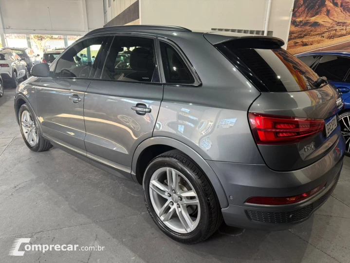 Q3 1.4 35 TFSI Black S Tronic