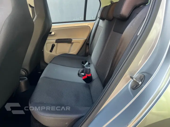 up! high 1.0 TSI Total Flex 12V 5p