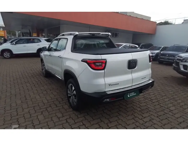 TORO 2.0 16V TURBO DIESEL VOLCANO 4WD AT9