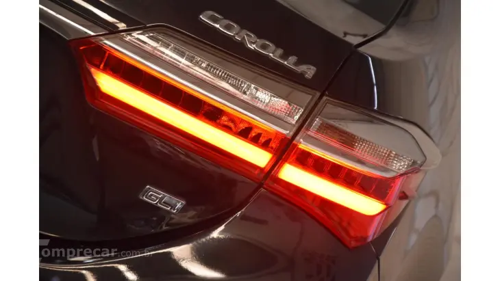 COROLLA - 1.8 GLI UPPER 16V 4P AUTOMÁTICO