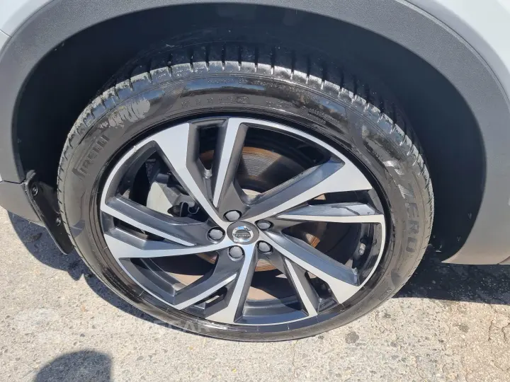 XC40 1.5 T5 Hybrid R-design FWD Geartronic