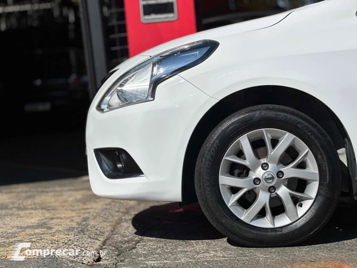 VERSA 1.6 16V FLEX SV 4P XTRONIC