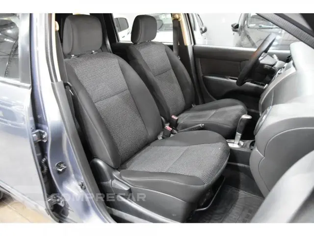 LIVINA - 1.8 S 16V 4P AUTOMÁTICO