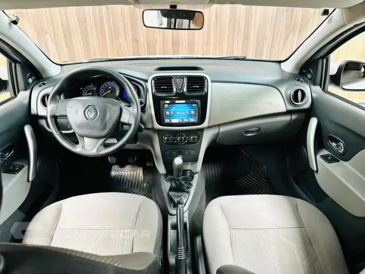 LOGAN 1.6 Expression 8V