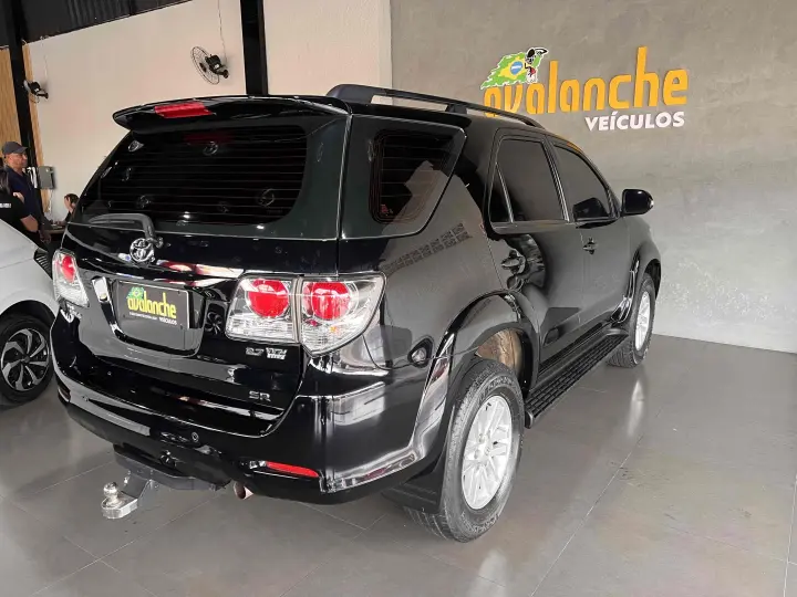 HILUX SW4 2.7 SR 4X2 16V FLEX 4P AUTOMÁTICO