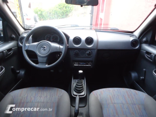 CELTA 1.0 MPFI Life 8V