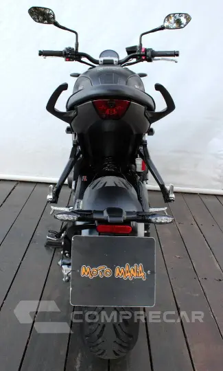 TRIUMPH TRIDENT 660