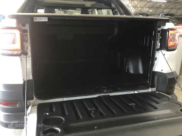 STRADA 1.0 TURBO 200 FLEX ULTRA CD CVT