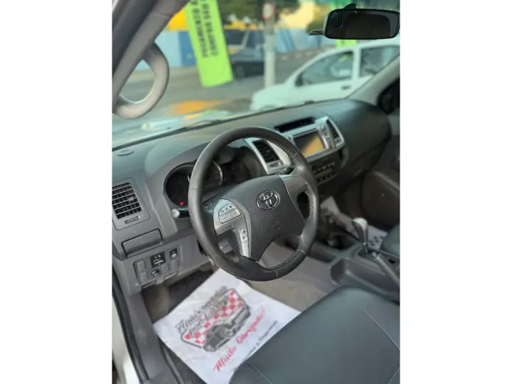 HILUX 3.0 SRV 4X4 CD 16V TURBO INTERCOOLER DIESEL 4P AUTOMAT