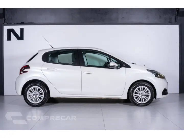 208 1.6 ALLURE 16V FLEX 4P AUTOMÁTICO
