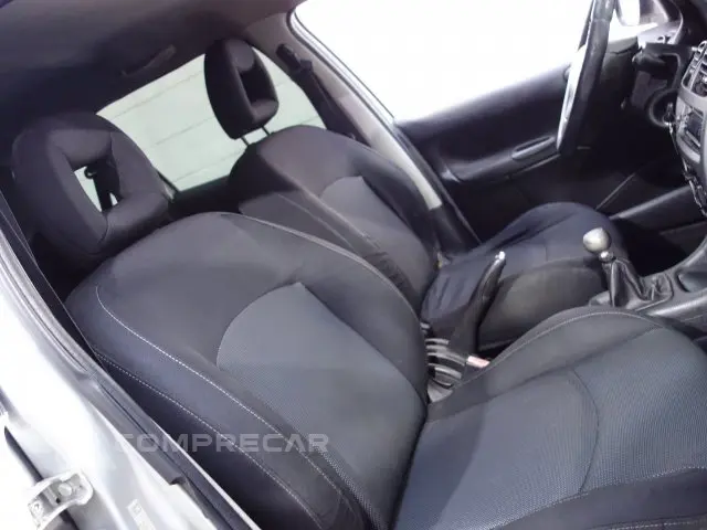 206 - 1.6 ESCAPADE SW 16V 4P MANUAL