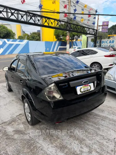 FIESTA SEDAN 1.6