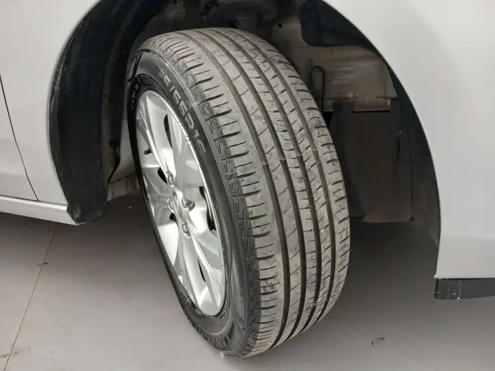 ONIX 1.0 TURBO FLEX LTZ AUTOMÁTICO