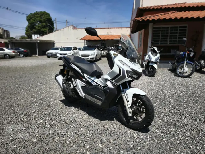 ADV 150 ABS