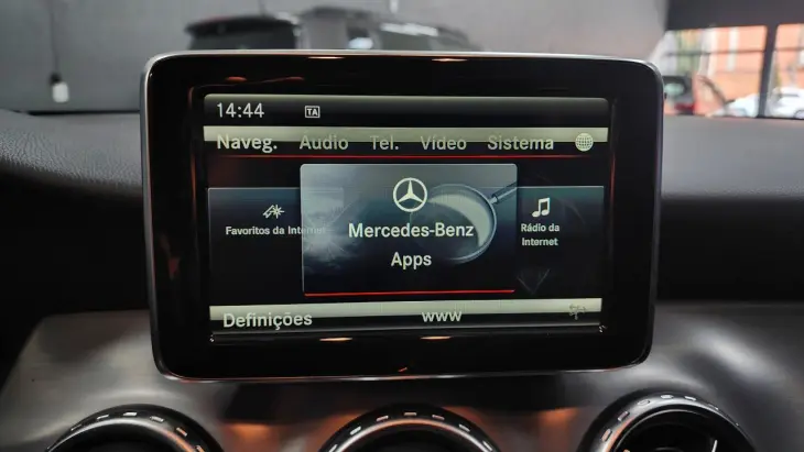 GLA 250 Sport 2.0 TB 16V 4x2  211cv Aut.