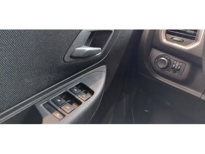 SPIN 1.8 LT 8V FLEX 4P AUTOMÁTICO