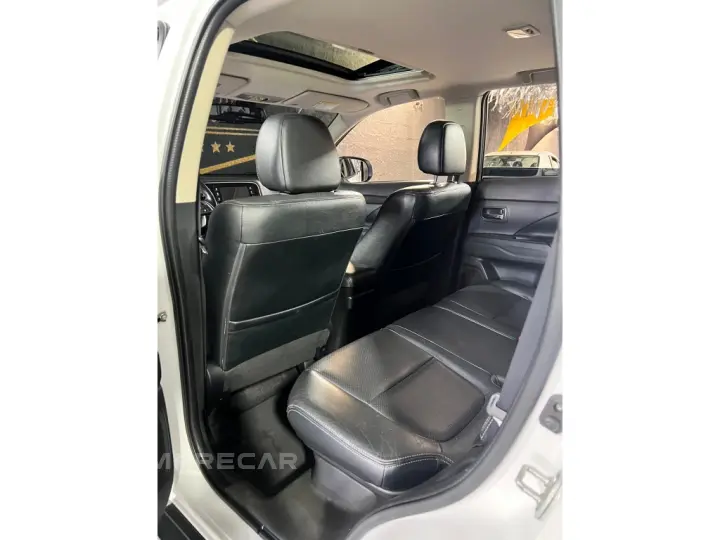 OUTLANDER 2.2 4X4 16V DIESEL 4P AUTOMÁTICO