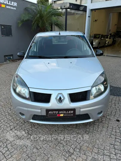 SANDERO 1.6 GT Line Limited