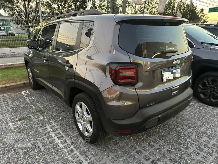 RENEGADE 1.3 T270 TURBO FLEX AT6
